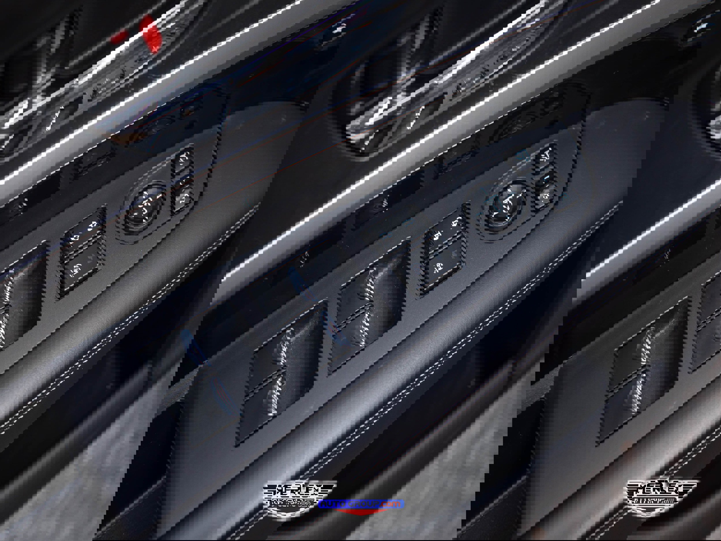 Used 2018 Acura RLX w/ Technology Package image 39