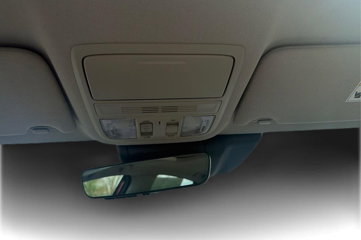 Used 2021 Honda Accord EX-L image 16