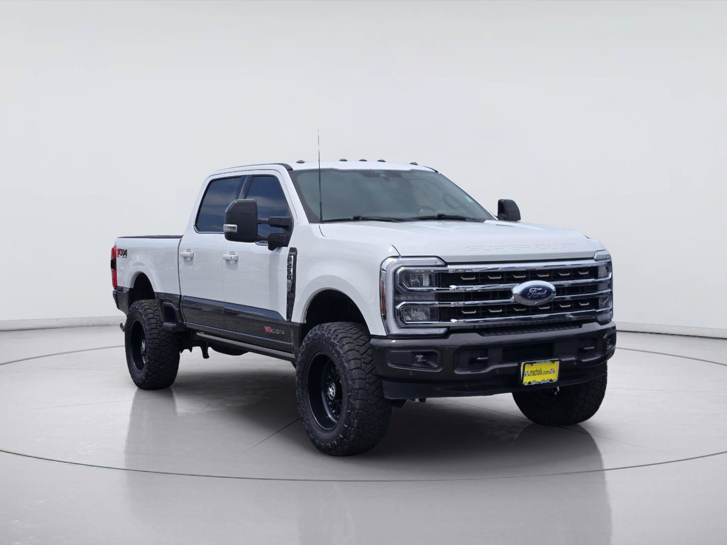 Used 2025 Ford F250 King Ranch AWD/4WD image 3