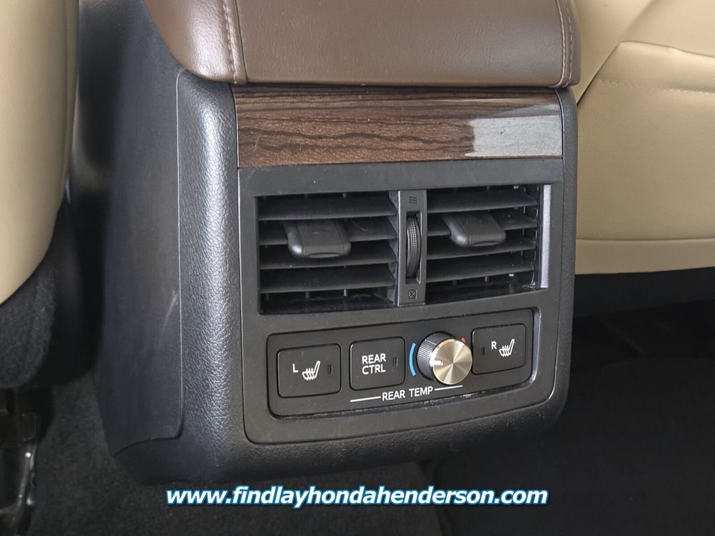 Used 2013 Toyota Avalon Limited FWD image 19