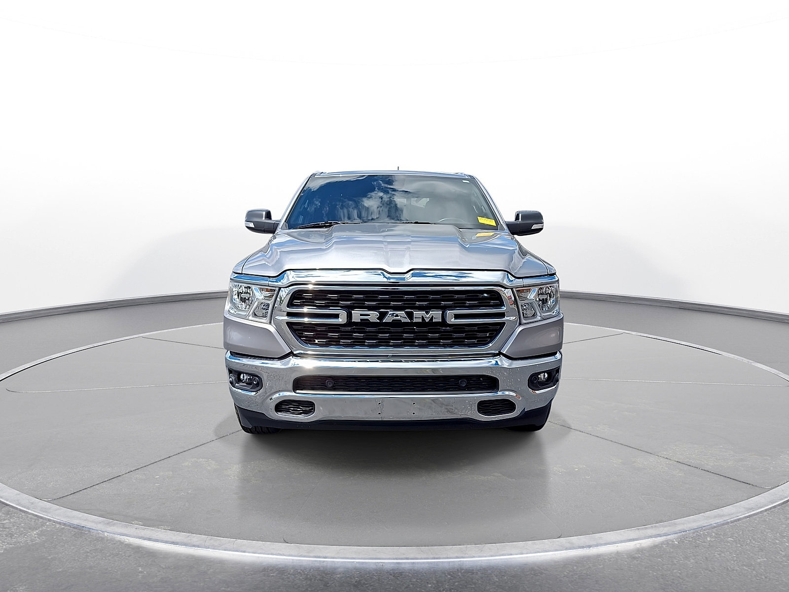 Used 2022 RAM 1500 Big Horn AWD/4WD image 3
