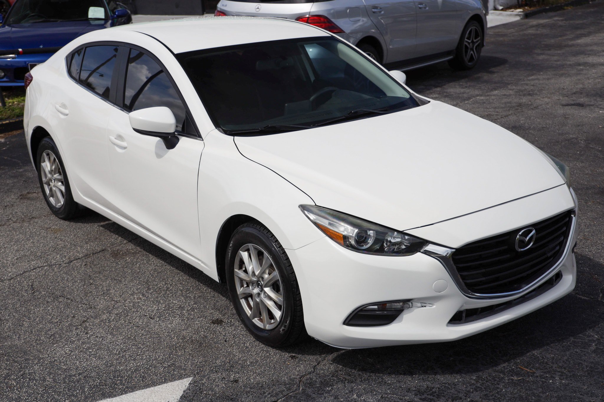 Used 2017 MAZDA MAZDA3 Sport w/ Preferred Equipment Package FWD image 18