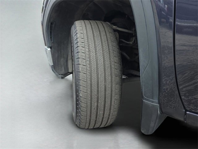 Used 2025 GMC Sierra 1500 SLT image 36