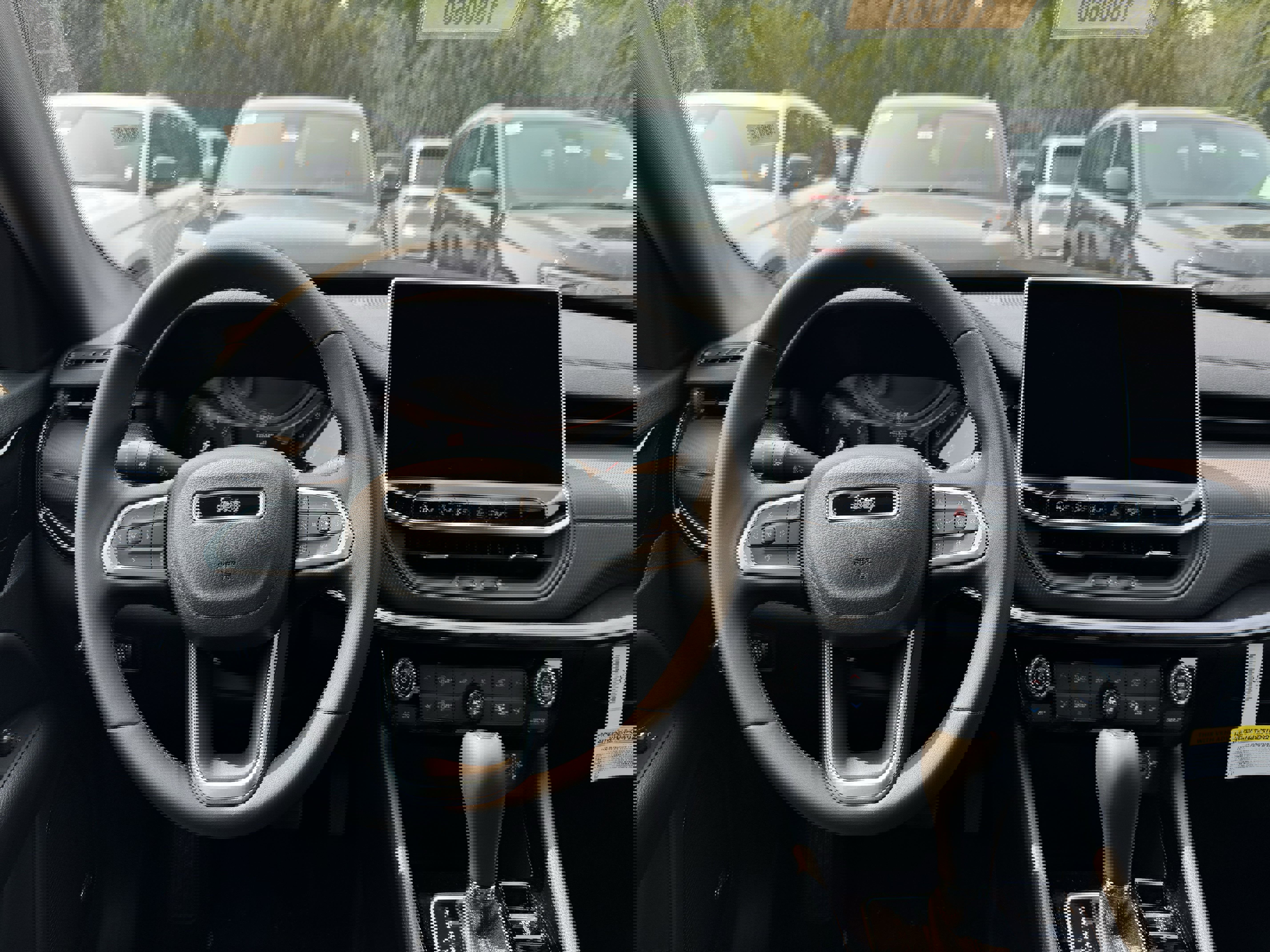 New 2025 Jeep Compass Limited w/ Sun & Sound Group image 12