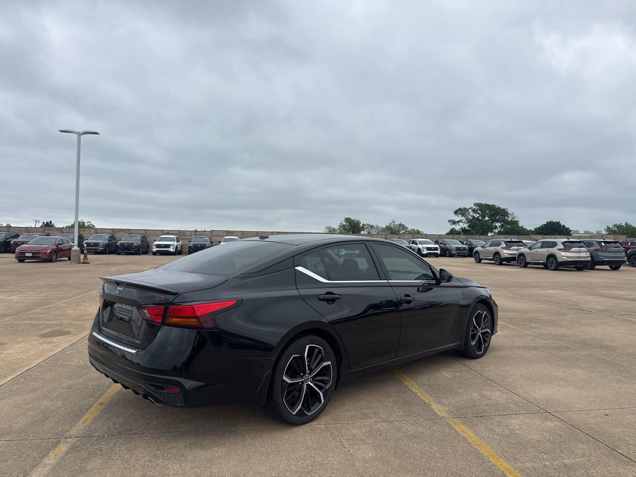 Certified 2023 Nissan Altima 2.5 SR w/ SR Premium Package FWD image 20