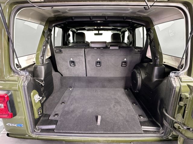 Used 2021 Jeep Wrangler Unlimited Sahara w/ Cold Weather Group image 32
