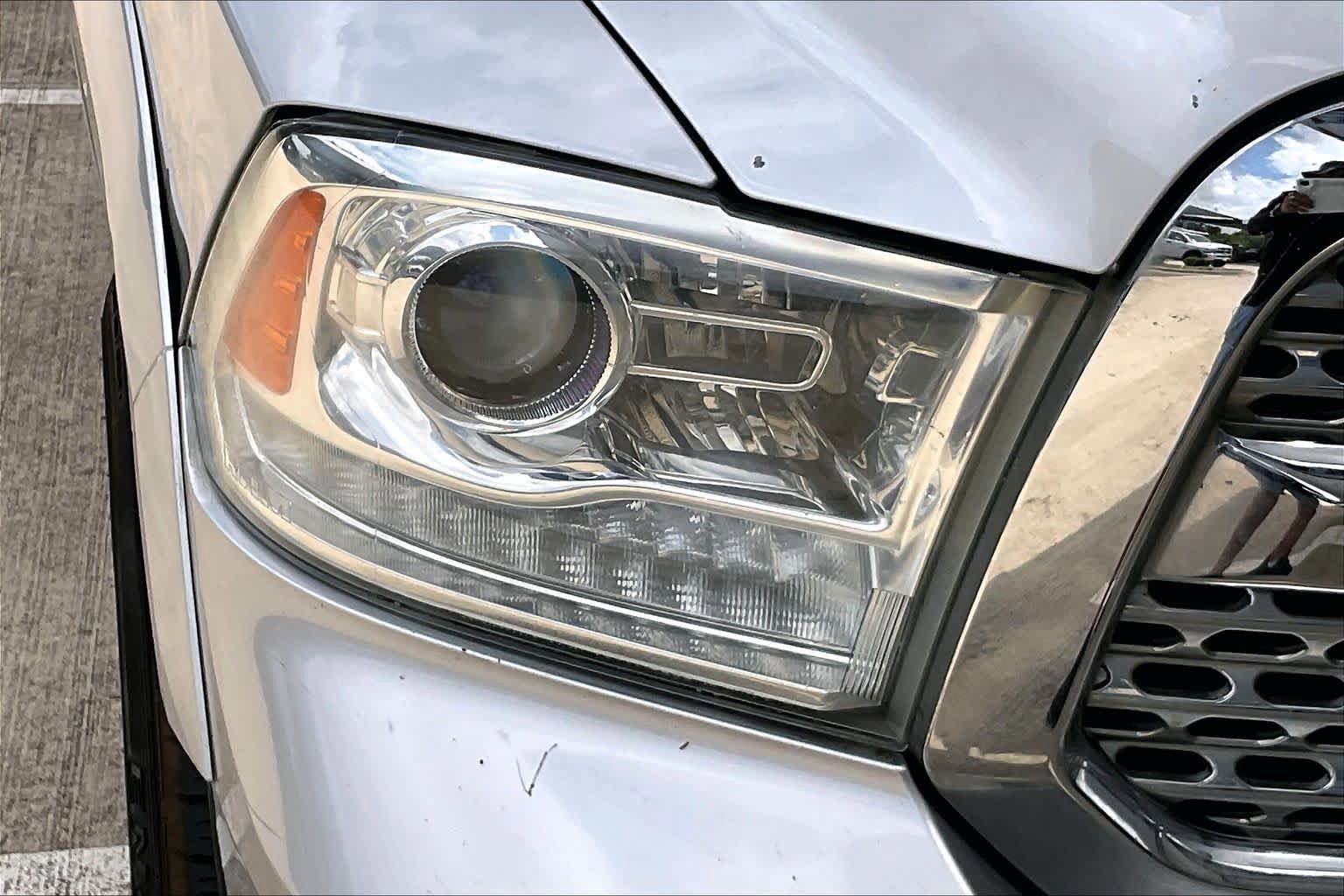 Used 2014 RAM 1500 Laramie w/ Convenience Group AWD/4WD image 27