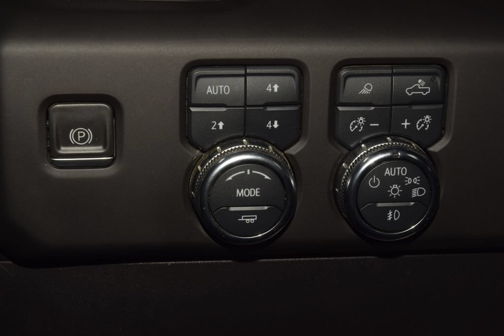 Used 2023 GMC Sierra 1500 AT4X w/ AT4X AEV Edition AWD/4WD image 39