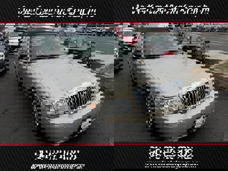 Used 2010 Mercury Grand Marquis LS image 2