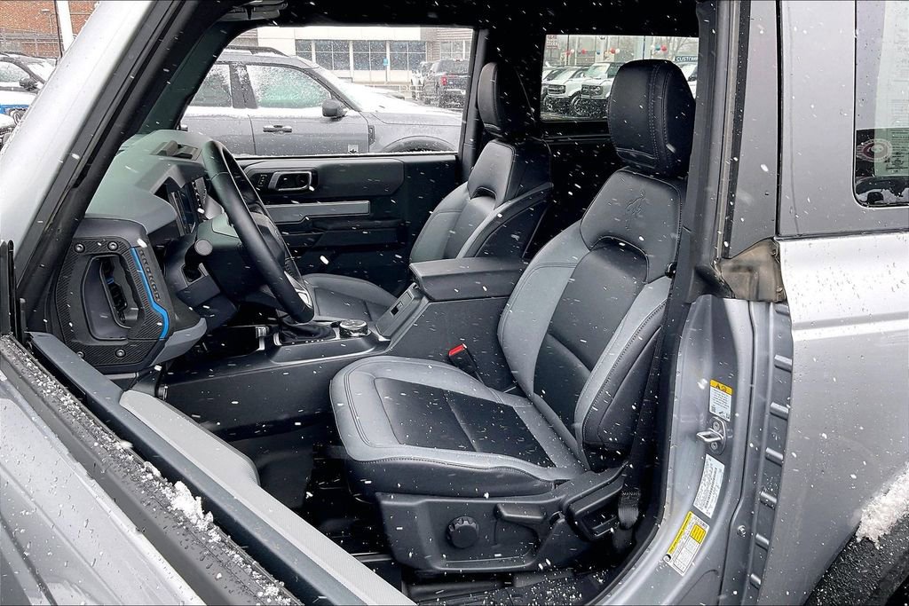 Certified 2024 Ford Bronco Black Diamond image 22