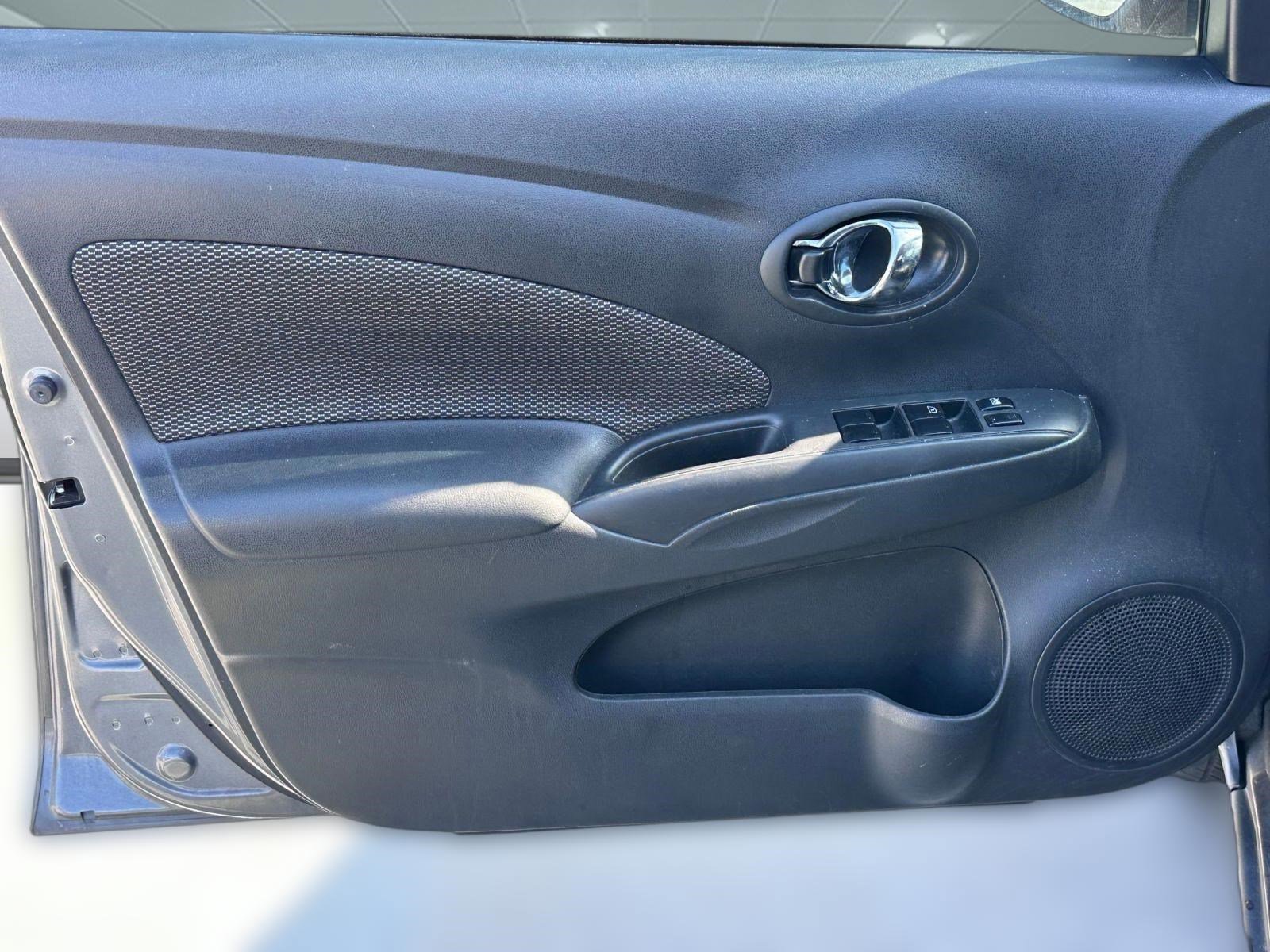 Used 2019 Nissan Versa SV image 12