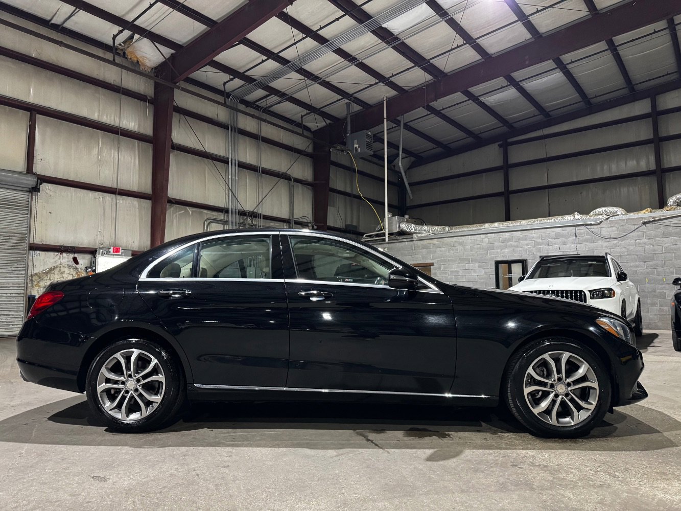 Used 2017 Mercedes-Benz C 300 4MATIC Sedan w/ Premium 1 Package image 4