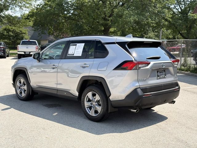 Used 2023 Toyota RAV4 XLE w/ Convenience Package AWD/4WD image 7