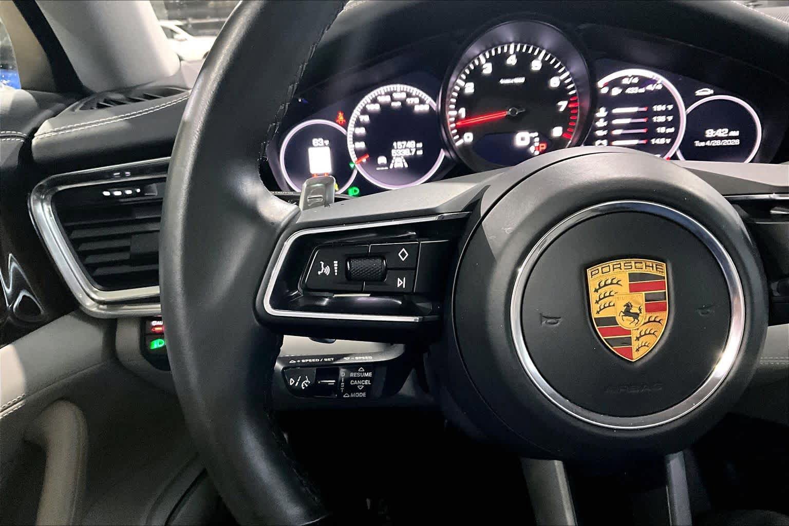 Used 2021 Porsche Panamera 4S AWD/4WD image 23