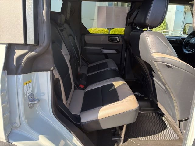 Used 2023 Ford Bronco Wildtrak AWD/4WD image 27
