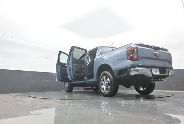 New 2025 Ford Ranger Lariat w/ FX4 Off-Road Package image 38