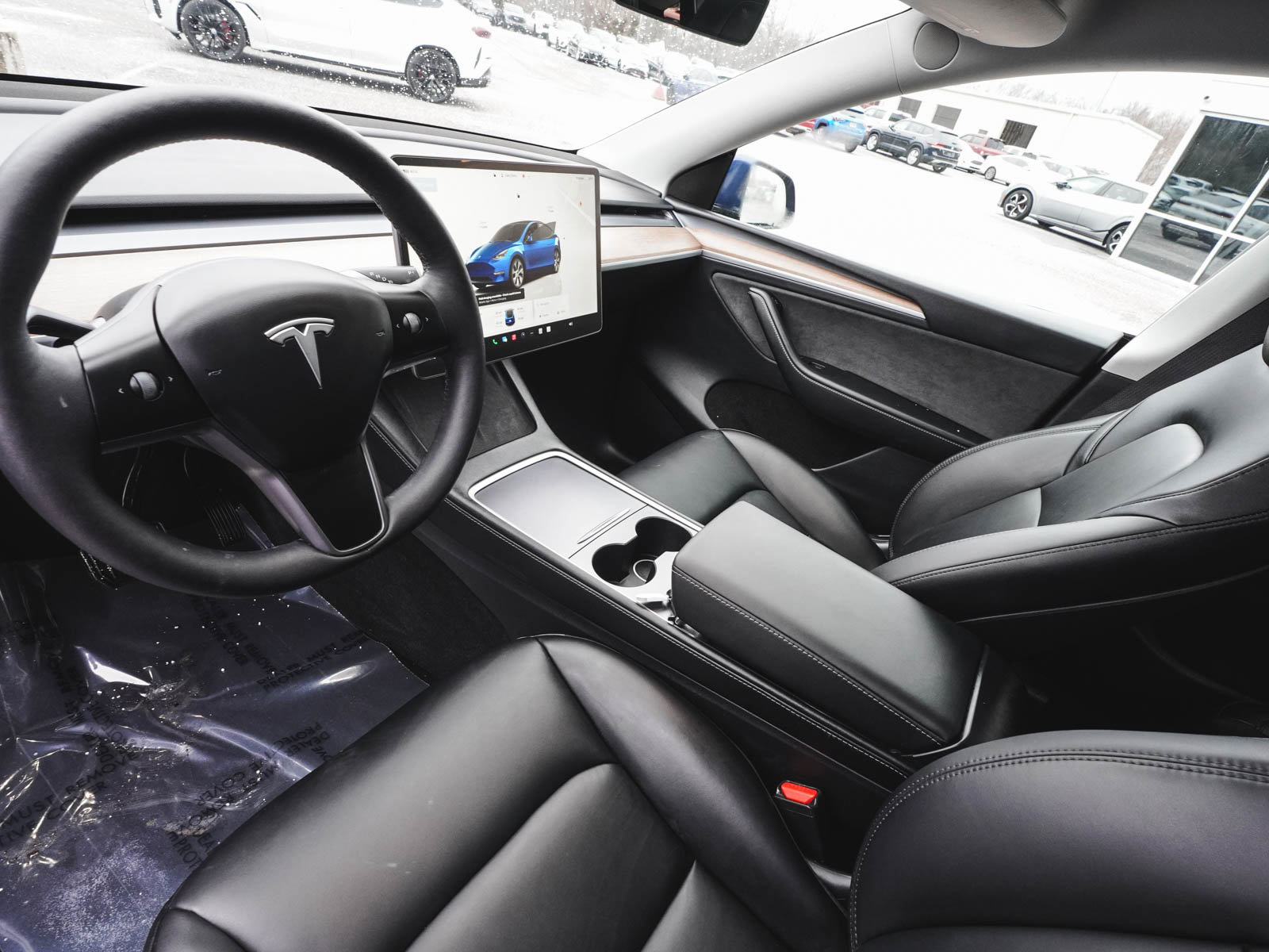 Used 2024 Tesla Model Y Long Range image 14