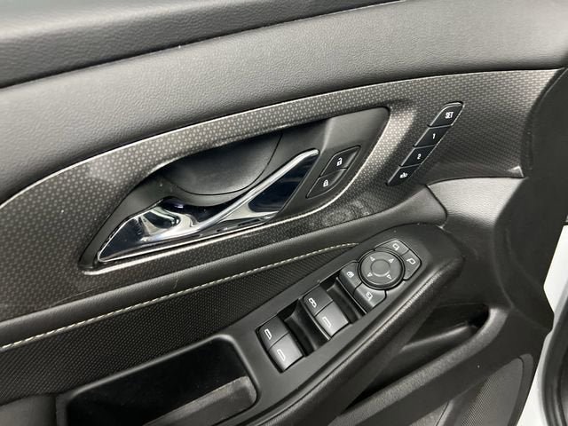 Certified 2023 Chevrolet Traverse Premier w/ Redline Edition FWD image 24