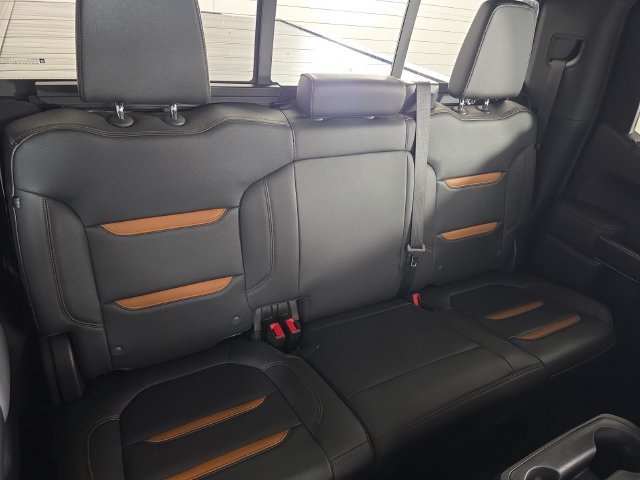 Used 2019 GMC Sierra 1500 AT4 w/ AT4 Premium Package AWD/4WD image 18