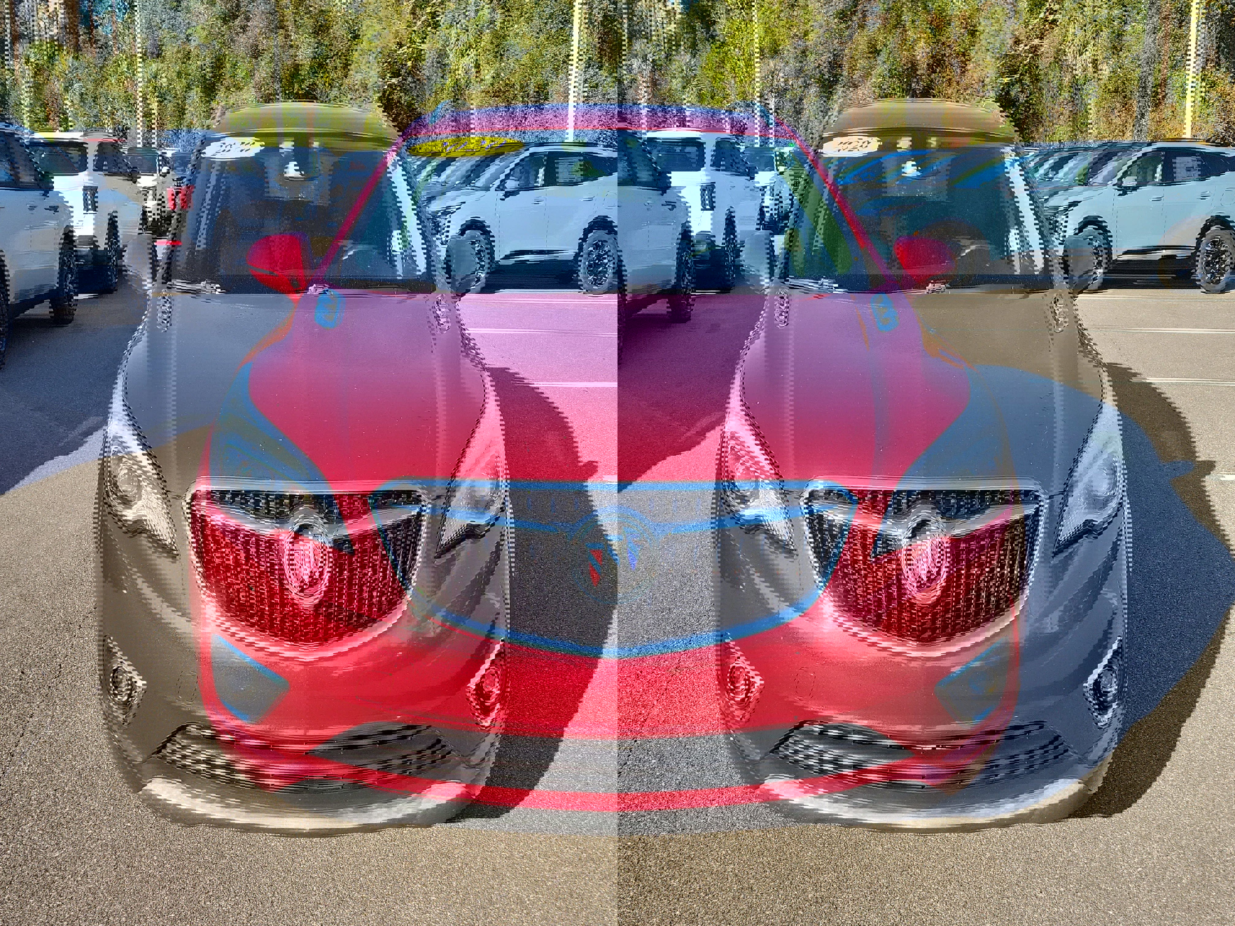 Used 2020 Buick Envision Essence image 2