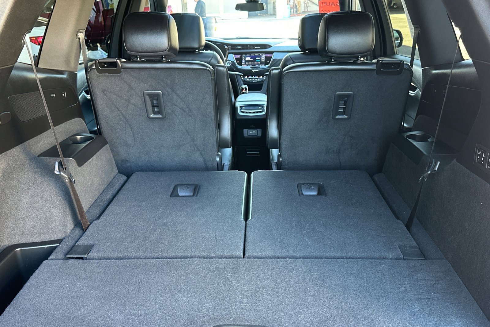 Used 2024 Cadillac XT6 Premium Luxury image 18