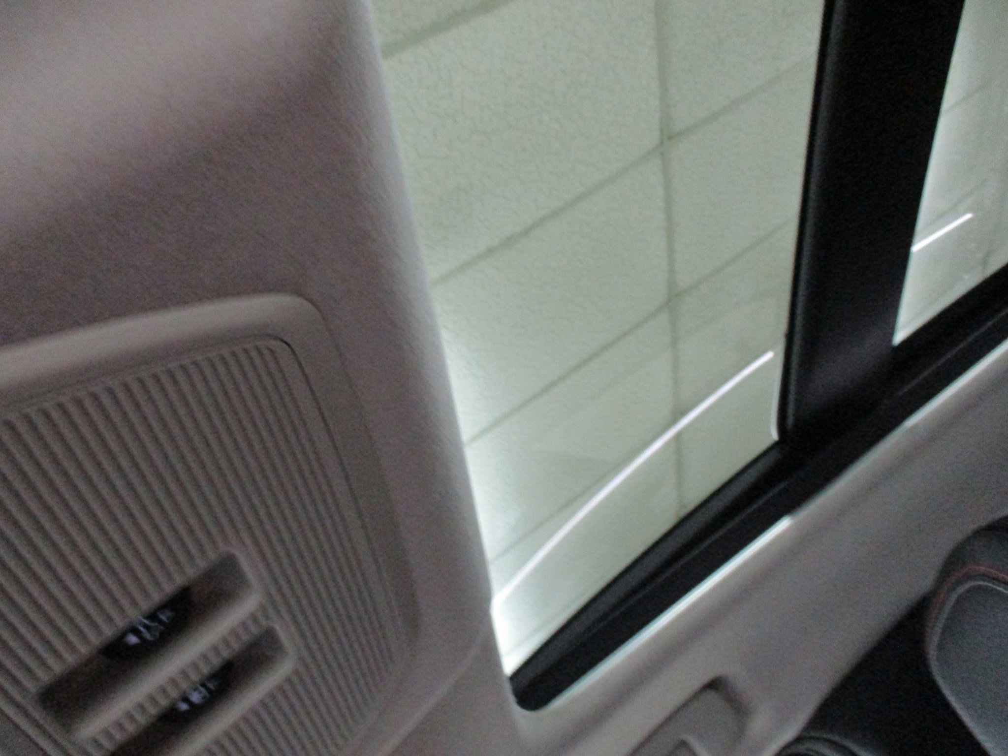 Used 2026 Nissan Kicks SR w/ SR Premium Package image 33