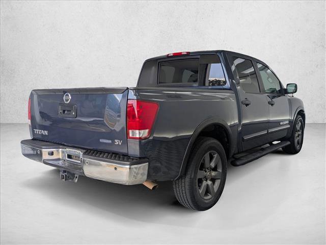 Used 2015 Nissan Titan SV w/ SV Value Truck Package RWD image 5