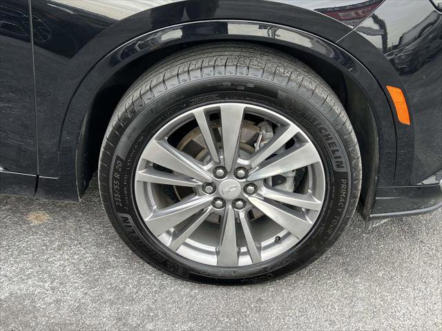 Used 2024 Cadillac XT6 Premium Luxury image 7