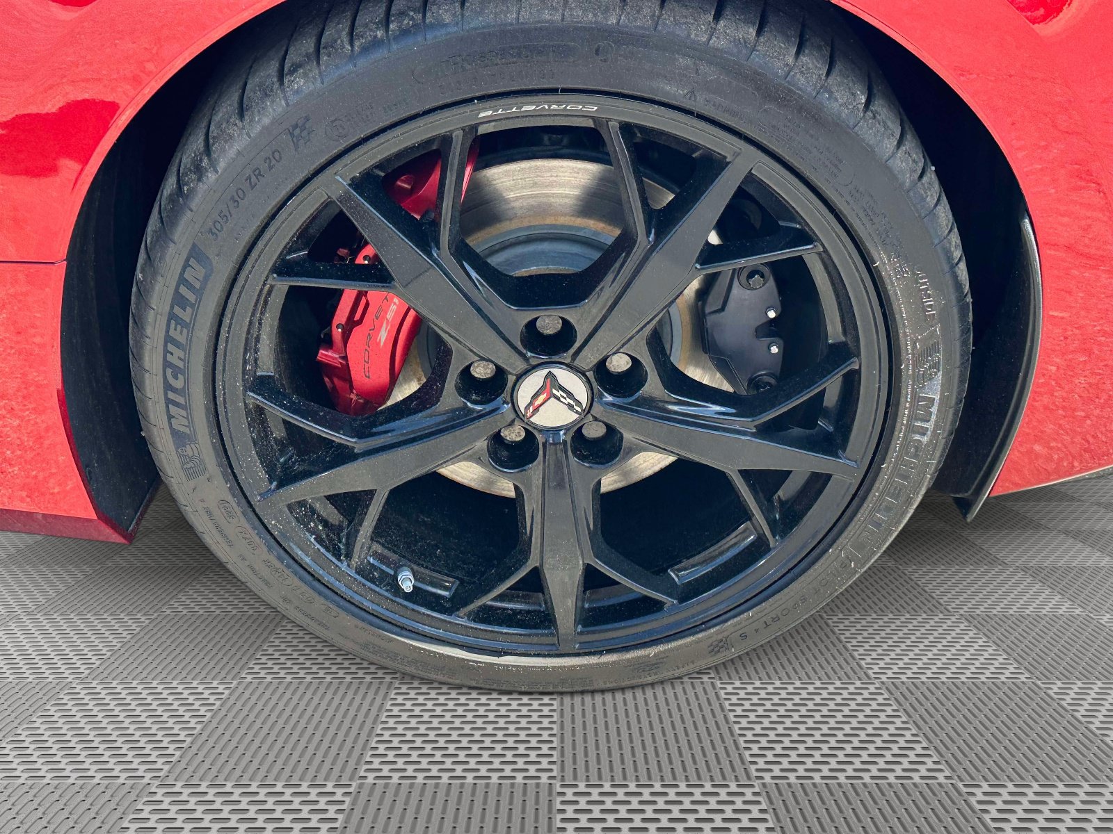 Used 2022 Chevrolet Corvette Stingray Premium Conv w/ Z51 Performance Package RWD image 31
