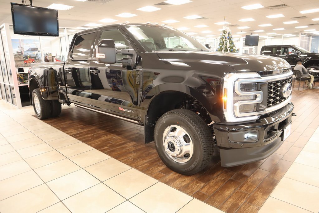 New 2026 Ford F350 Platinum
