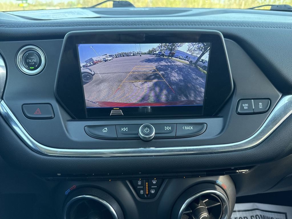 Used 2019 Chevrolet Blazer LT FWD image 23