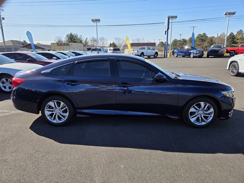 Used 2019 Honda Accord LX image 2