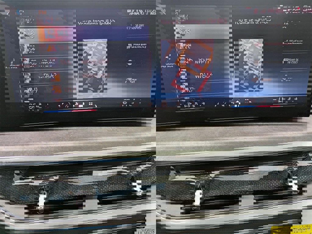 New 2025 BMW X7 xDrive40i w/ Premium Package image 22