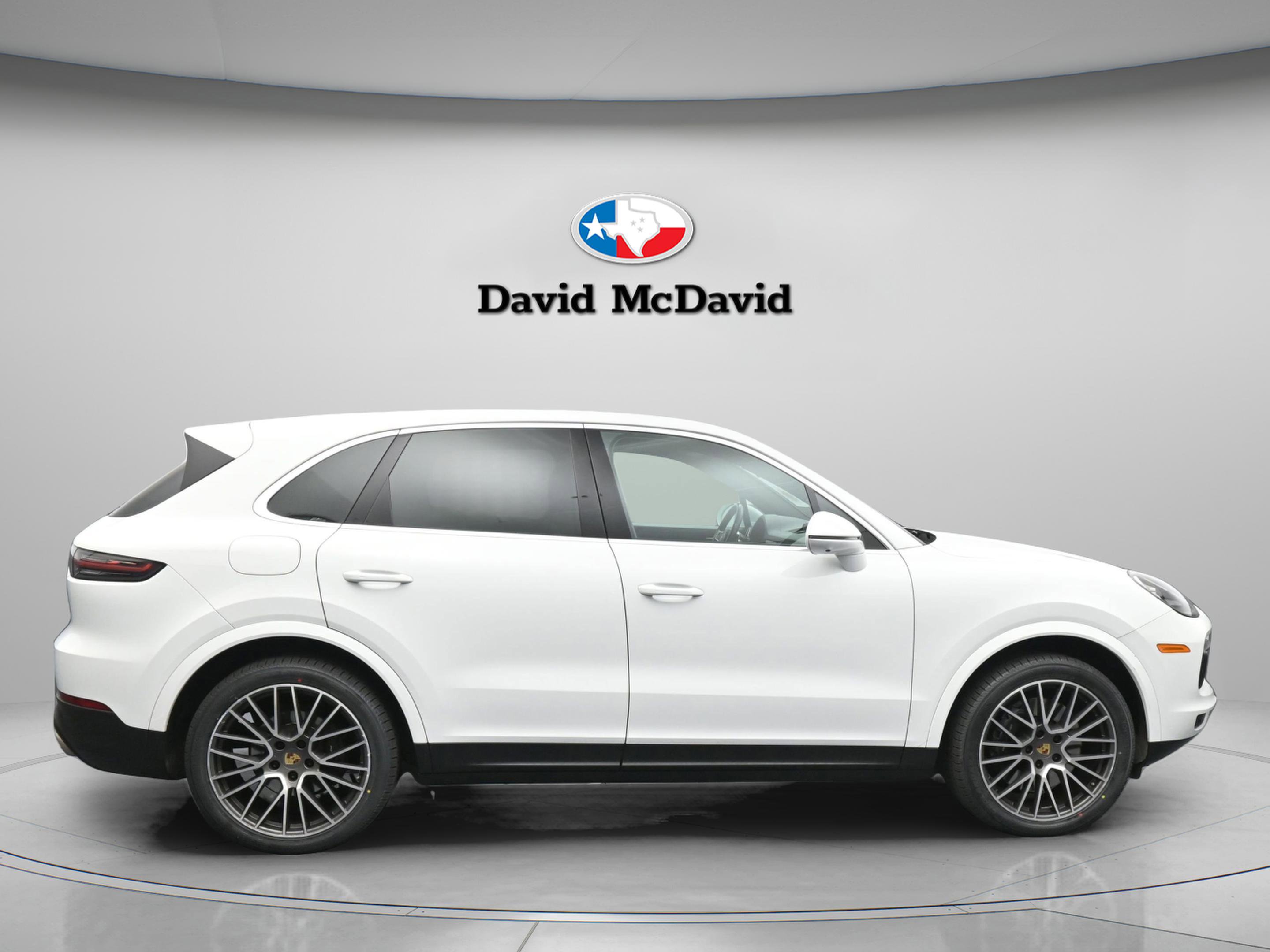Used 2022 Porsche Cayenne image 20