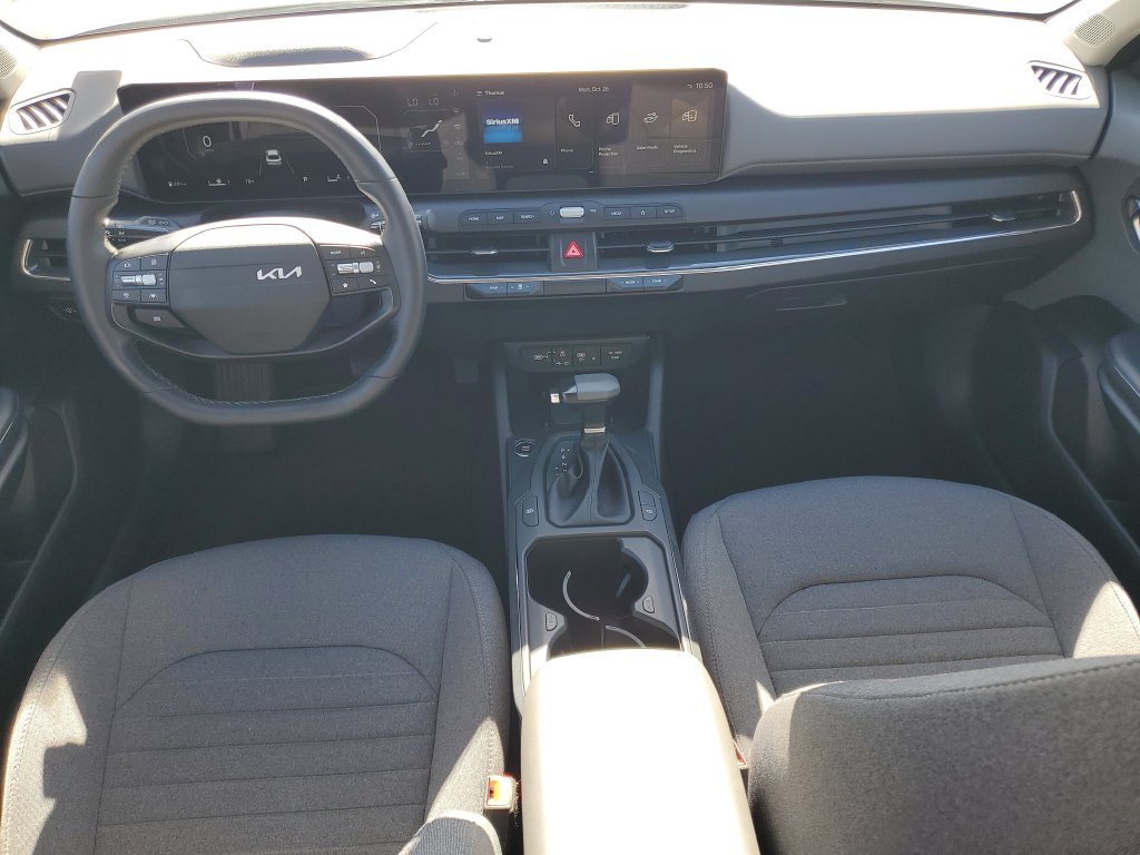 Used 2025 Kia K4 EX FWD image 24