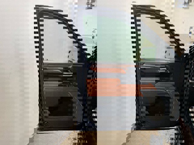 Used 2024 GMC Sierra 1500 Denali Ultimate image 14