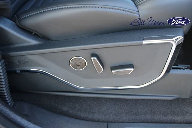 New 2025 Ford F150 Platinum w/ Equipment Group 702A High image 8