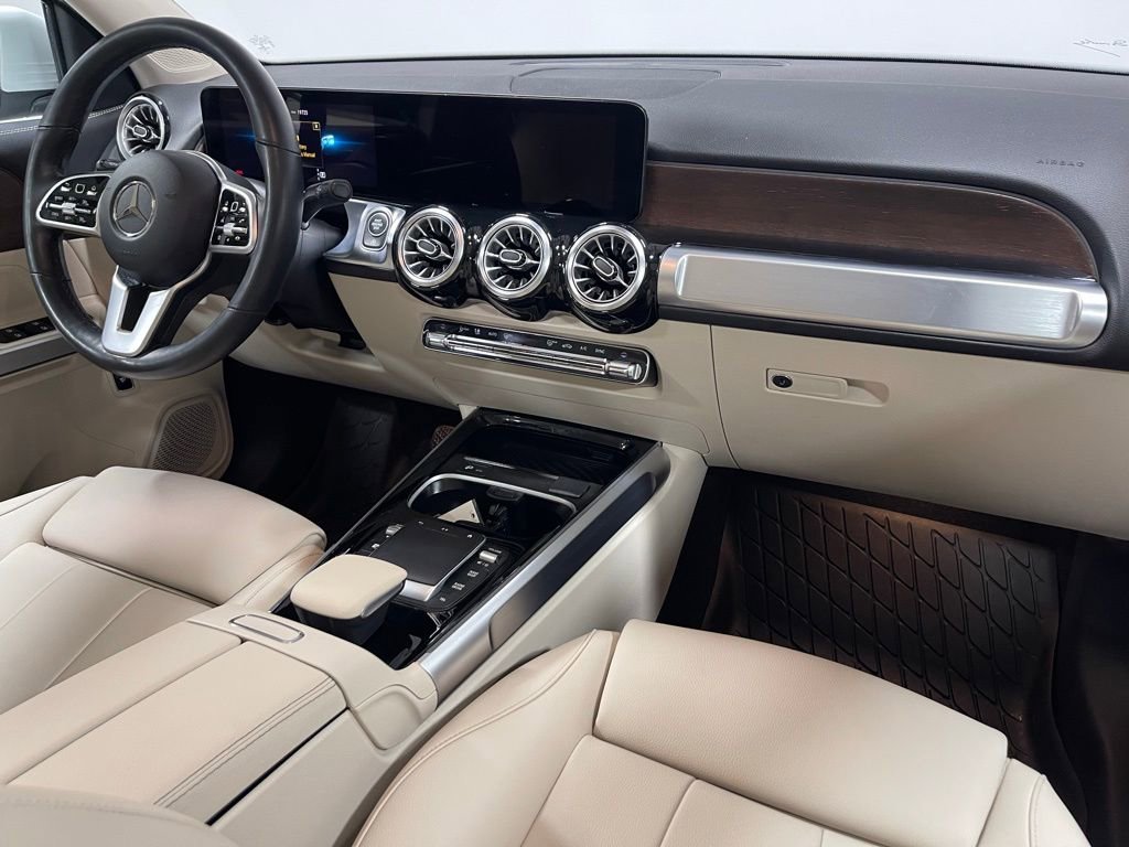 Certified 2023 Mercedes-Benz GLB 250 4MATIC image 28