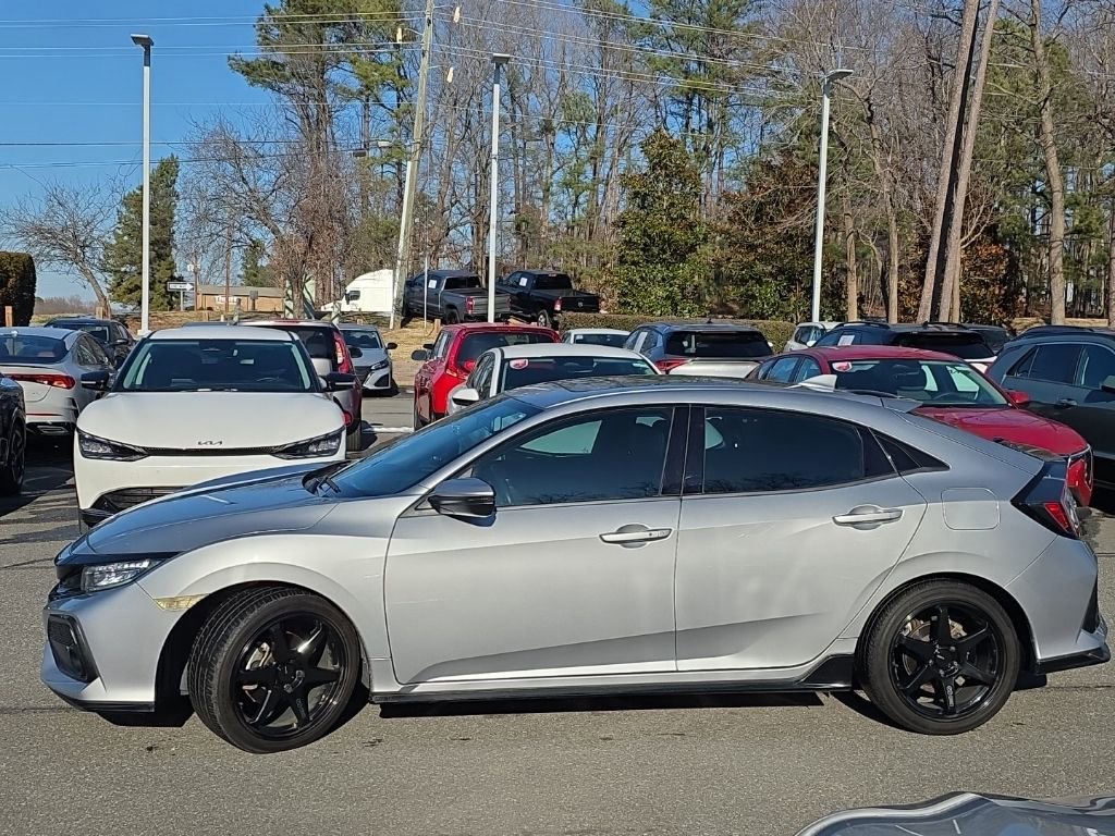 Used 2017 Honda Civic Sport Touring image 2