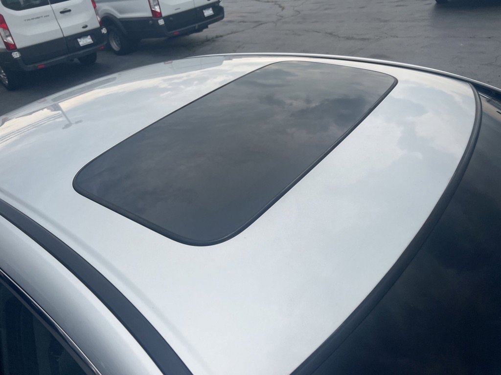 Used 2011 Honda Accord EX image 9