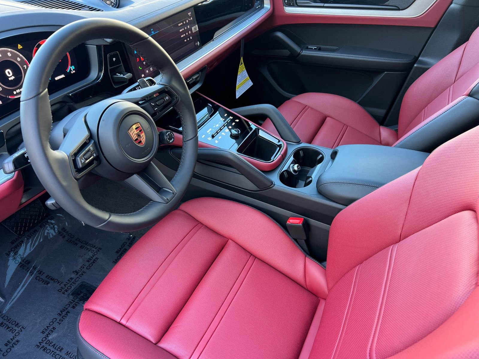 New 2026 Porsche Cayenne Coupe image 4