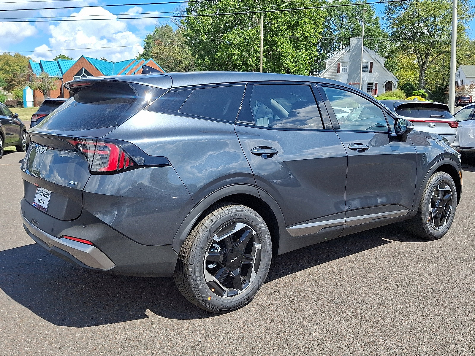 New 2026 Kia Sportage S image 4