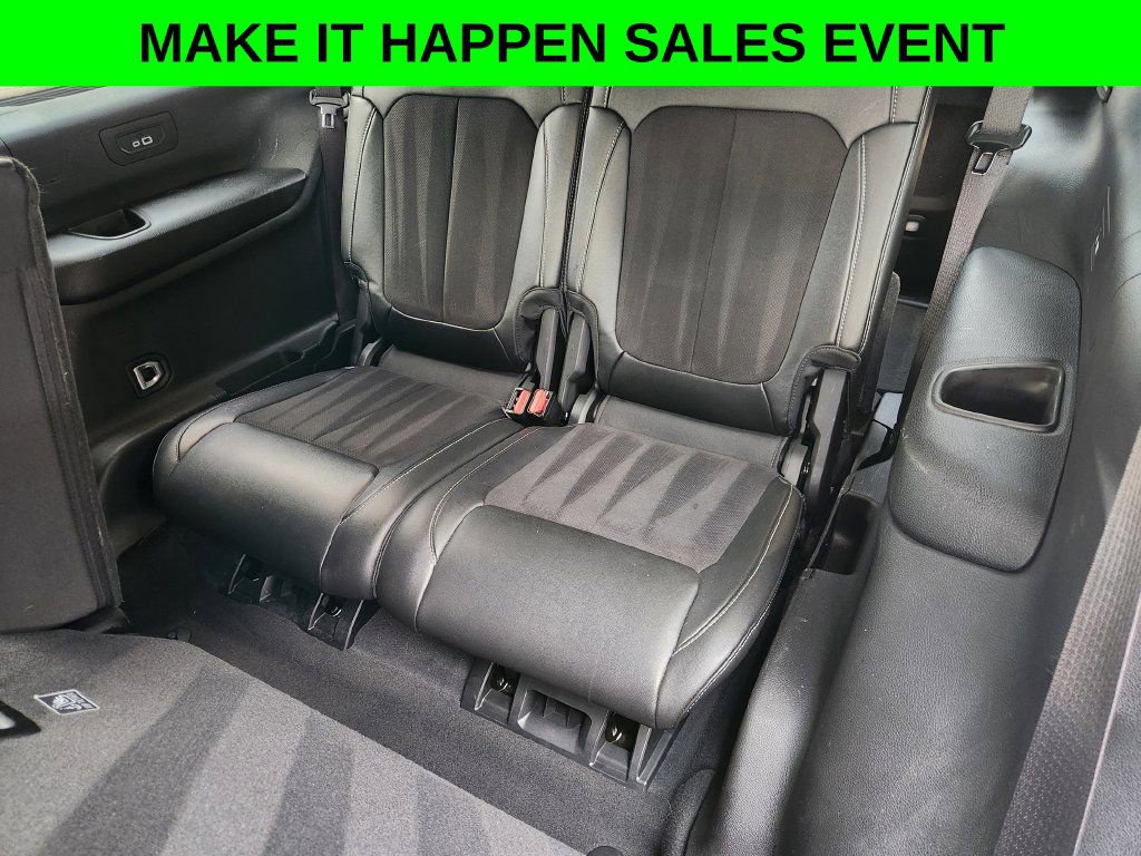 Used 2024 Jeep Grand Cherokee L Laredo AWD/4WD image 21
