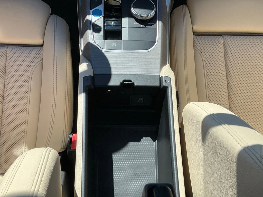 Used 2025 BMW i4 eDrive40 w/ M Sport Package image 45