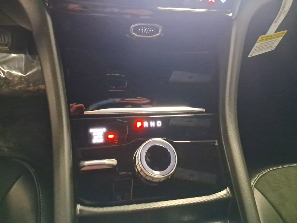 New 2026 Jeep Grand Cherokee Altitude image 11