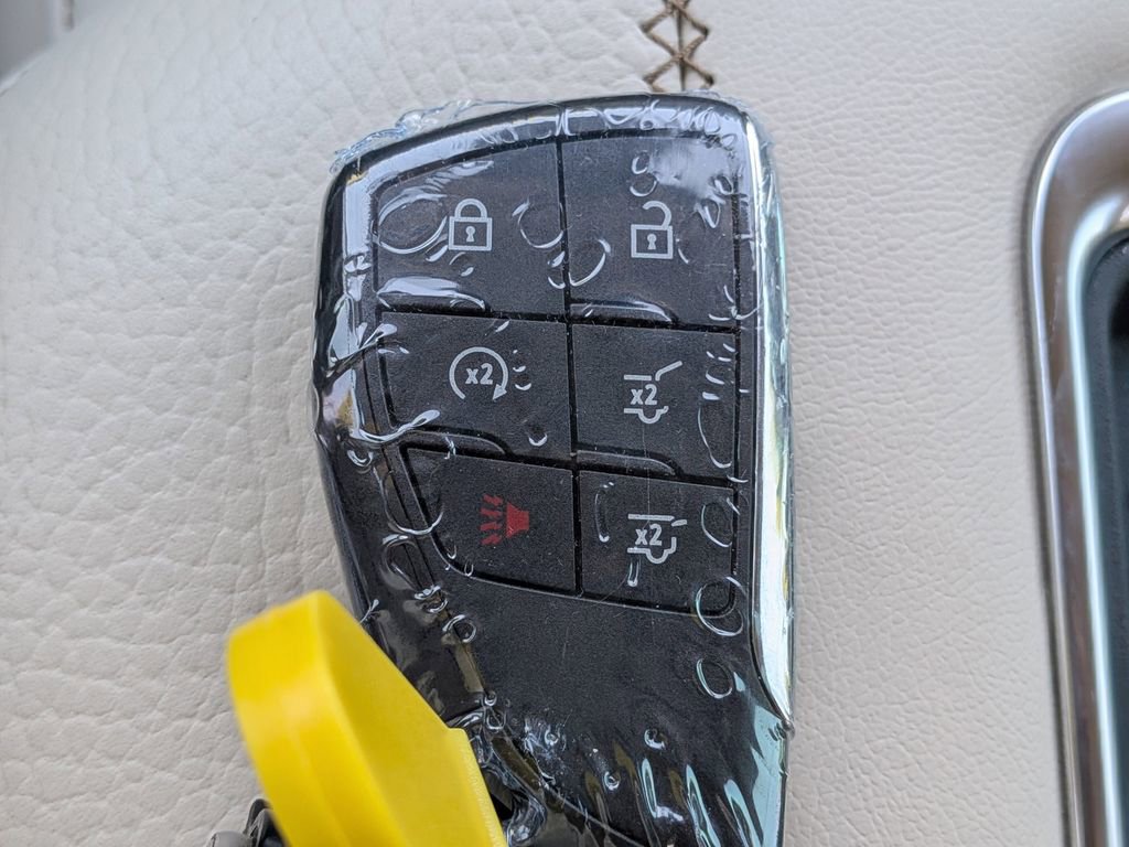 Used 2024 GMC Yukon Denali w/ Max Trailering Package image 29