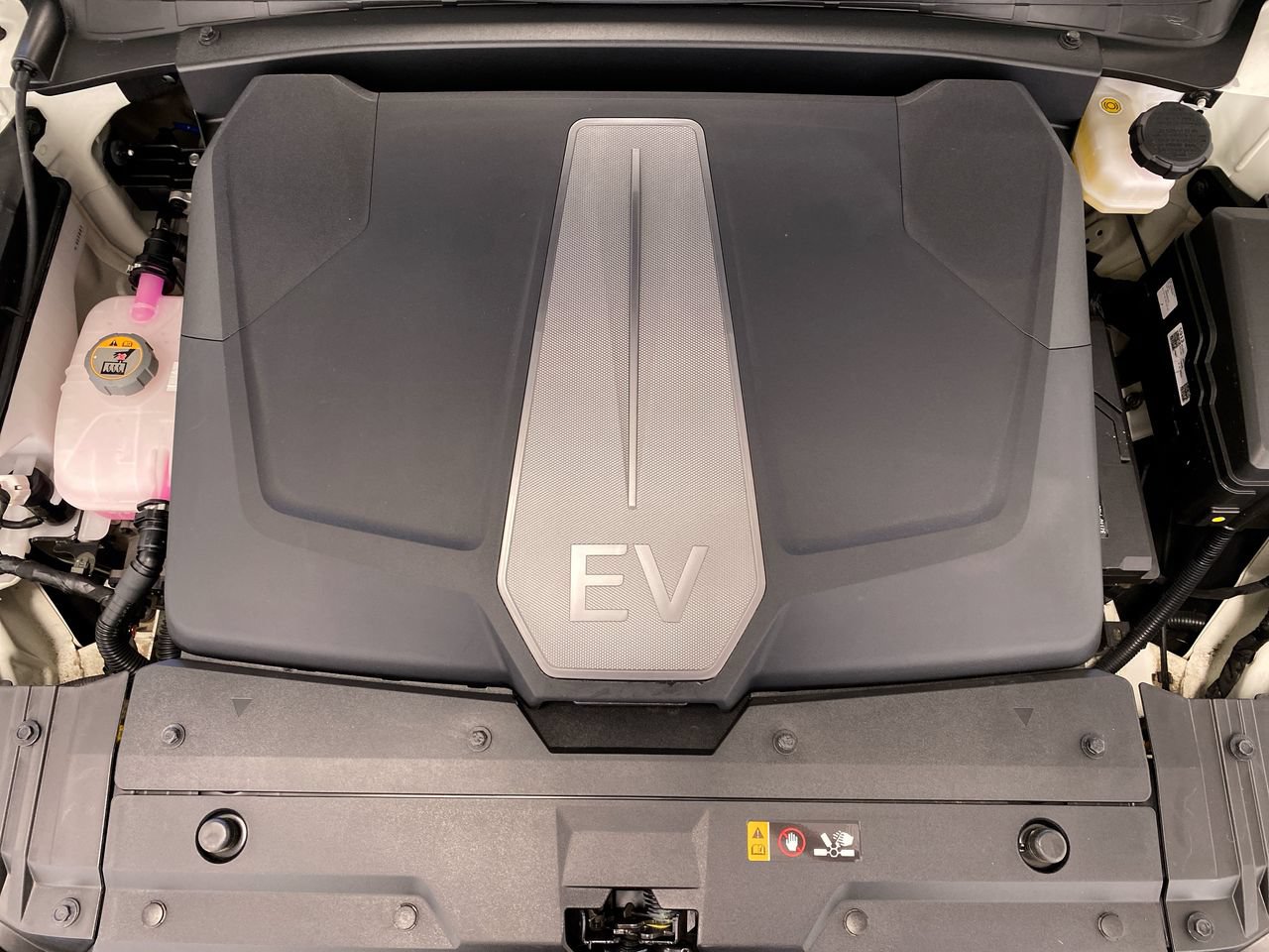 Certified 2024 Kia EV6 Light RWD image 14