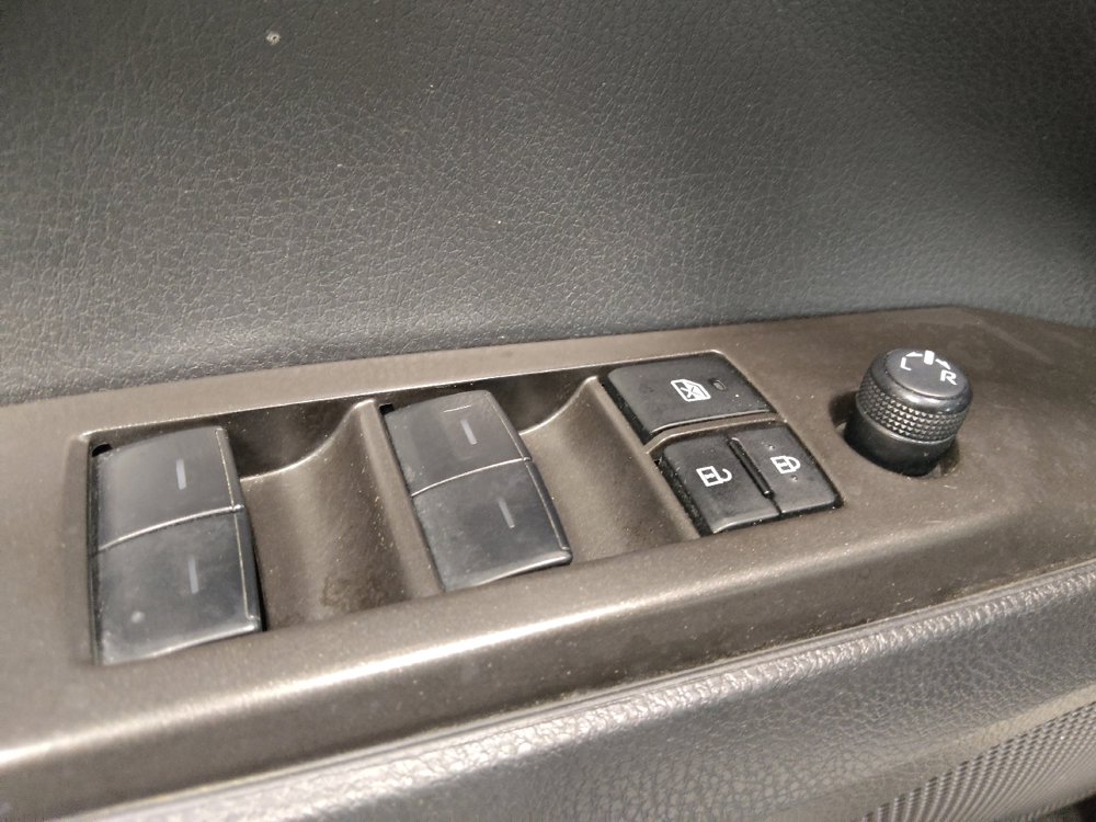 Used 2023 Toyota Camry SE FWD image 27