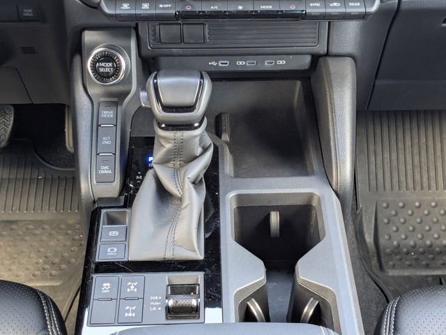 Used 2025 Toyota Land Cruiser 1958 image 22