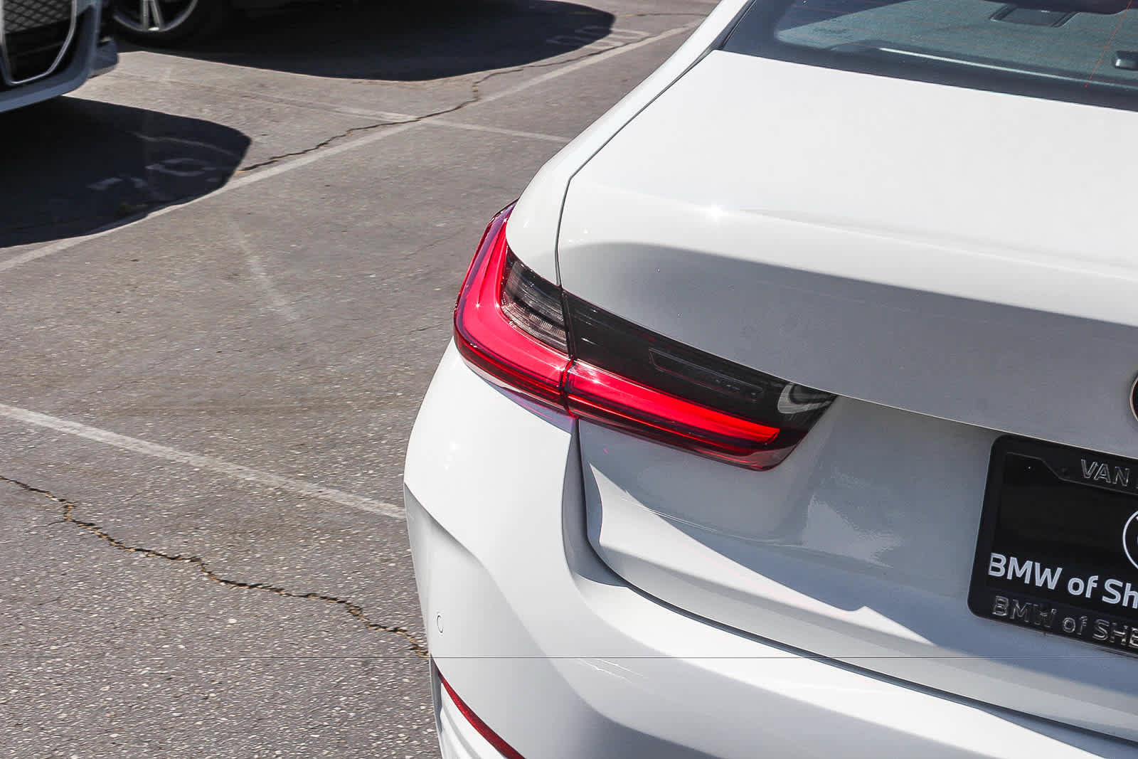 Used 2023 BMW 330i Sedan w/ Premium Package RWD image 7